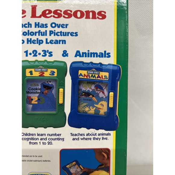 NEW in box Vintage VTG Sesame street little lessons animals age 2-5 years moving - Picture 4 of 5